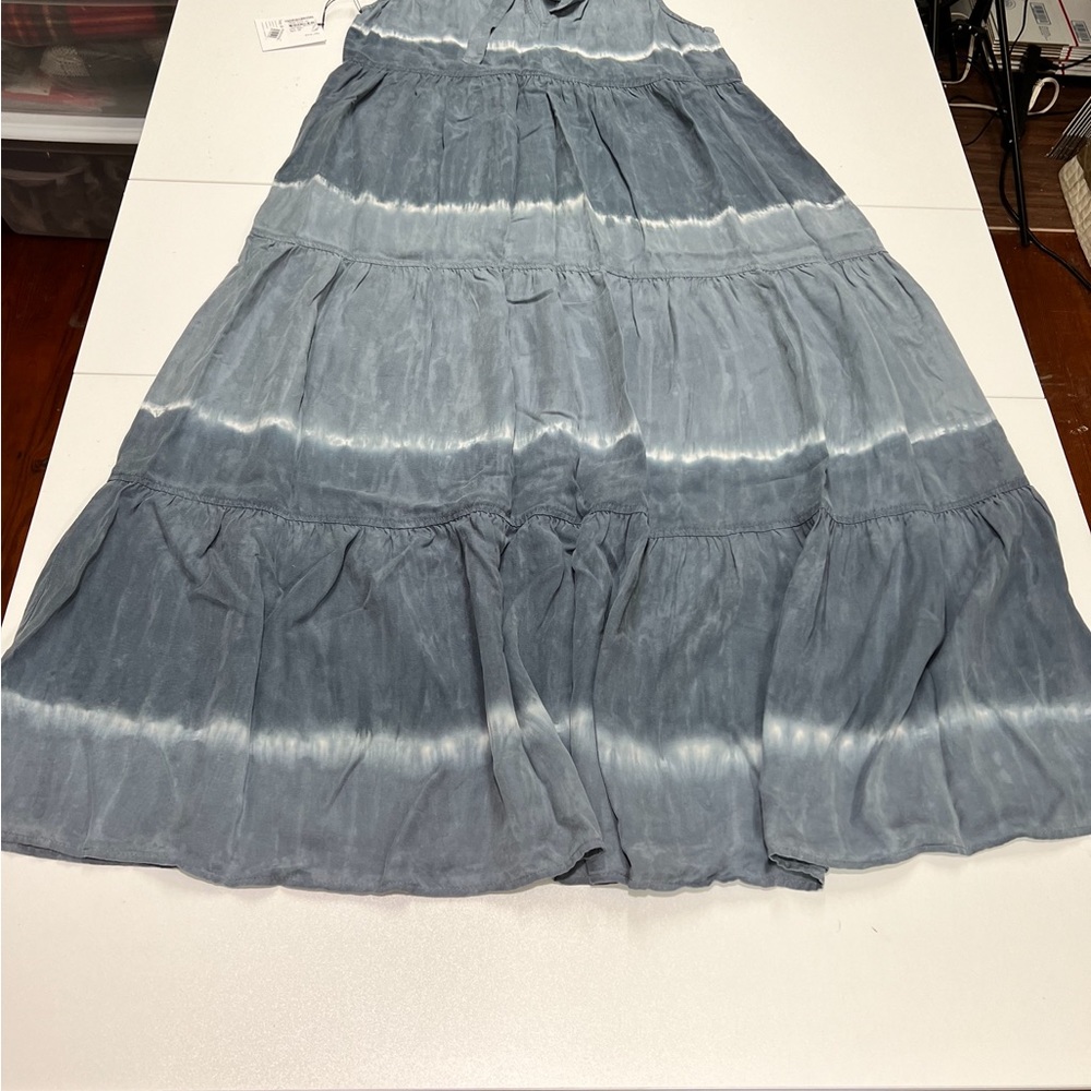 BELLA DAHL Sleeveless Tiered MIDI Dress in Indigo Stripe! - Picture 7 of 12